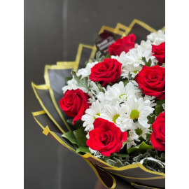 PAPATYA VE GÜL BUKETİ